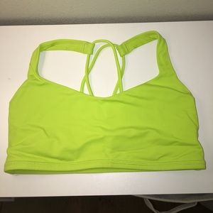 Lululemon Free to Be Bra